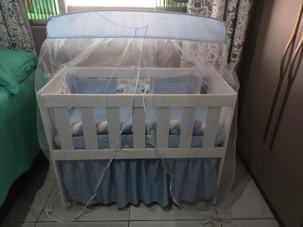 Vendo mini berço, com o kit includo - Foto 2