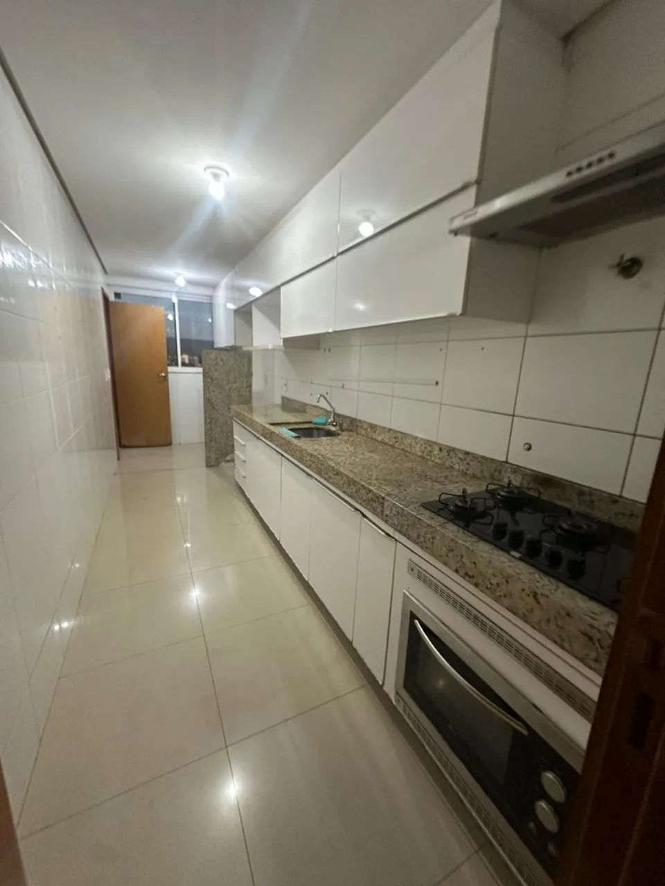 Alugo cobertura no Residencial Versailles  - Foto 3