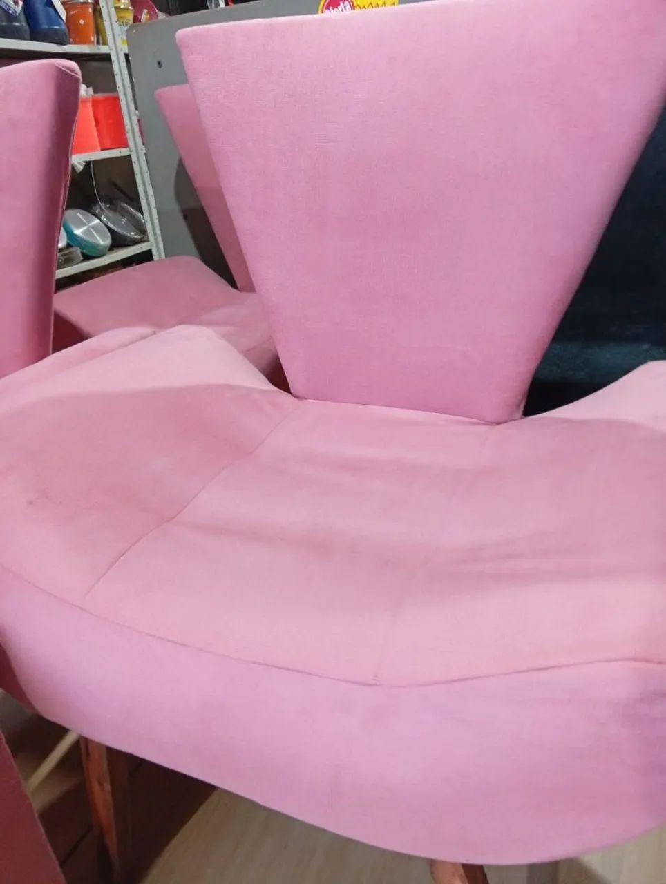 Promoção kit poltrona rosa Suede 3 peças  - Foto 3