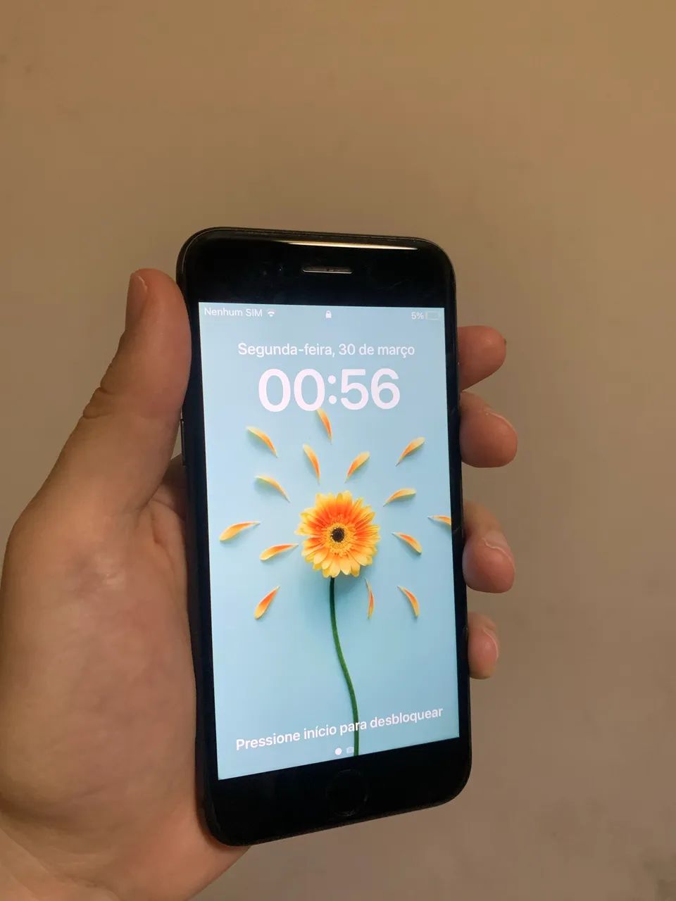 Iphone 8 único dono com caixa e nota fiscal  - Foto 4