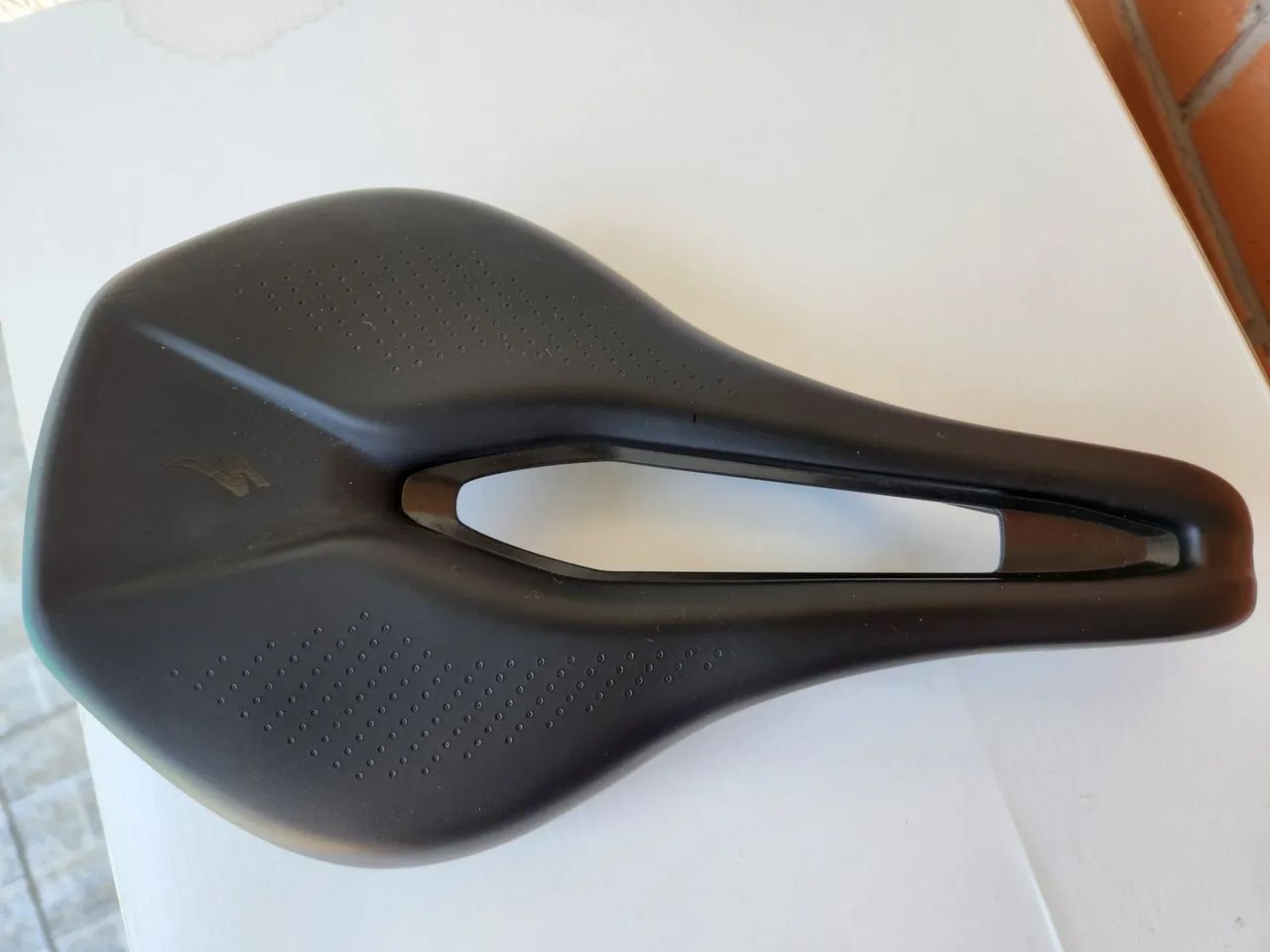 Selim Specialized Power Comp 143mm - Foto 4