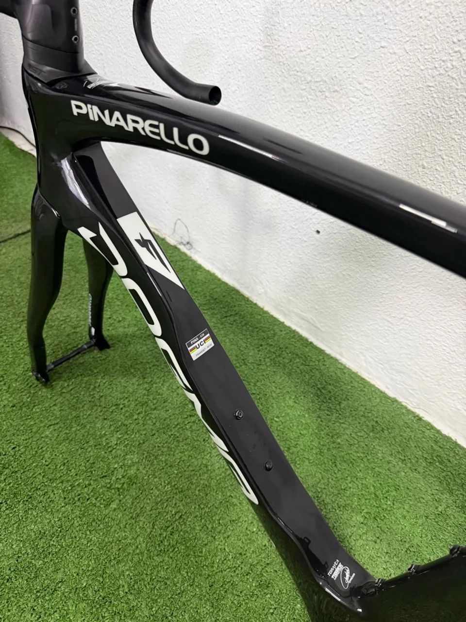 Frameset Pinarello Dogma F 2024 - Foto 2