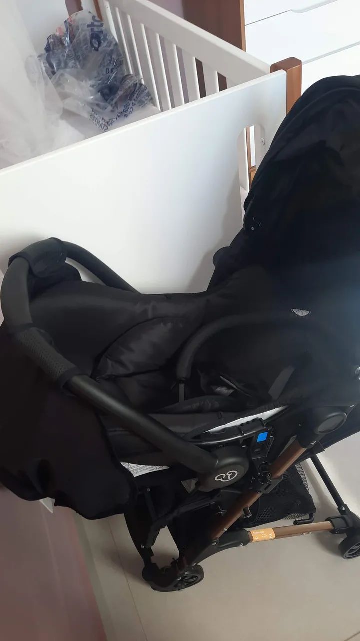 Carrinho de Bebê + bebê conforto Galzerano - Foto 2