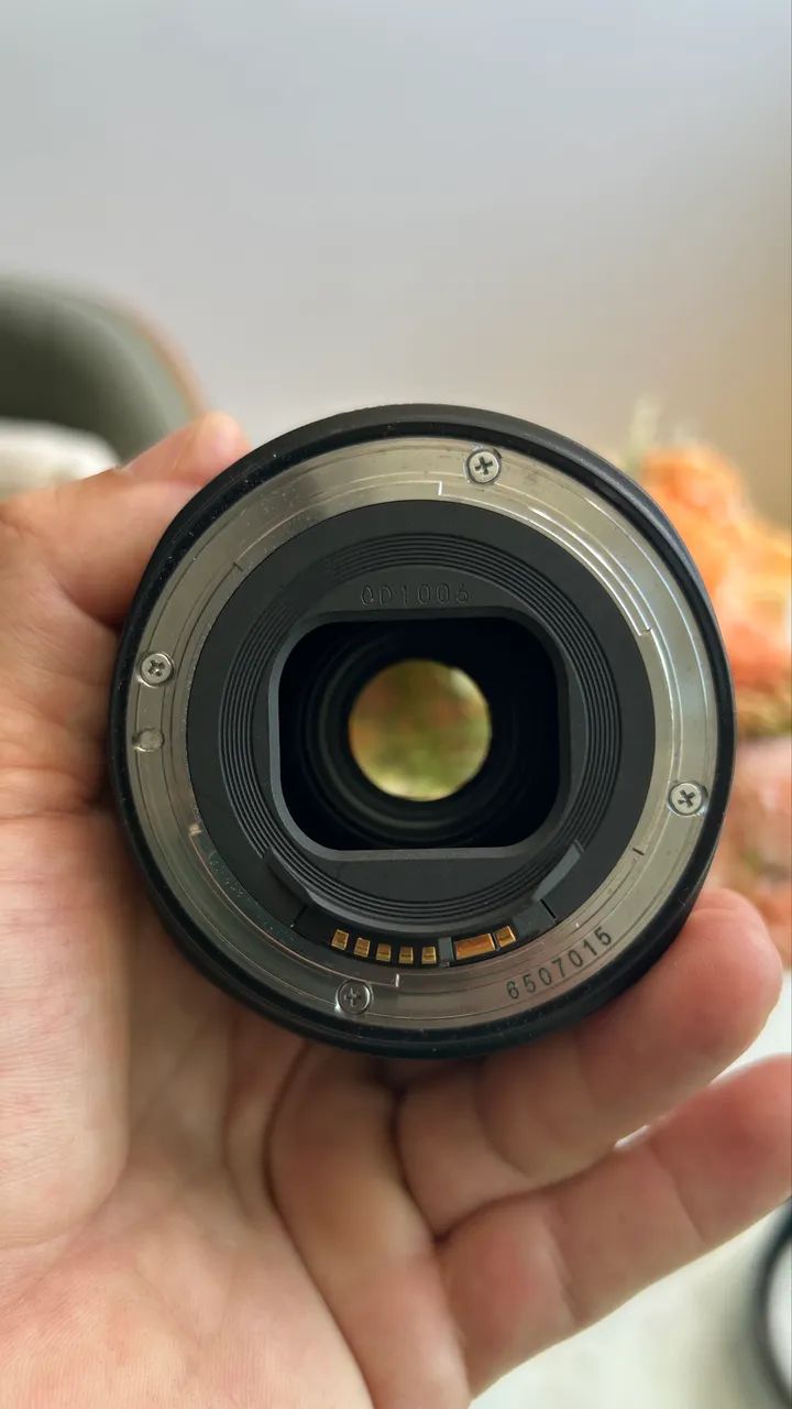 Canon EF 24-105mm f/4L IS USM Série L + Tampa + Parassol