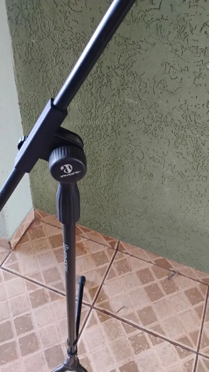 Pedestal para microfone. - Foto 2