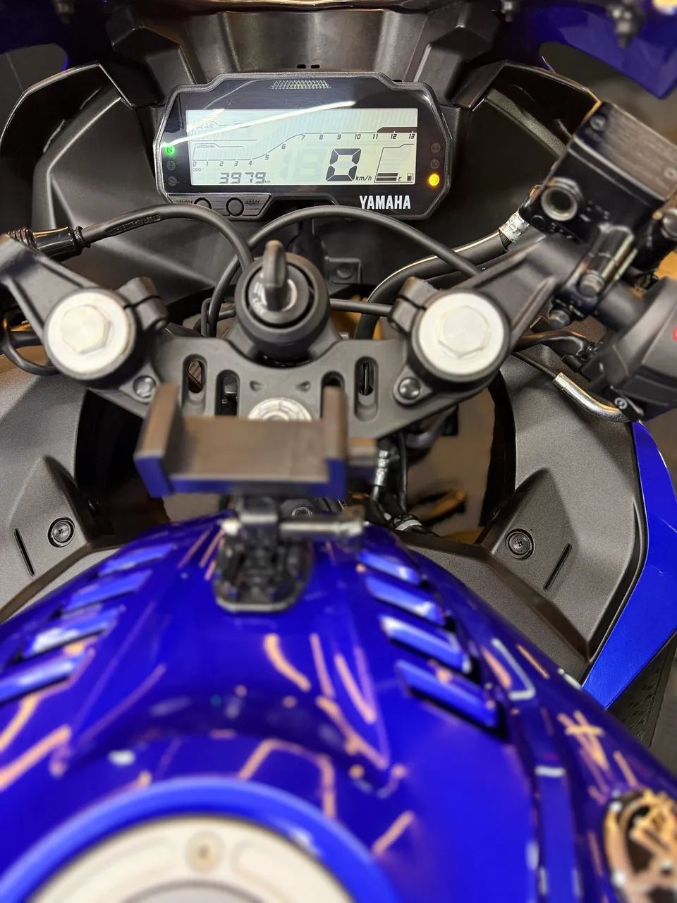 Yamaha R15 2026 3.900km - Foto 3