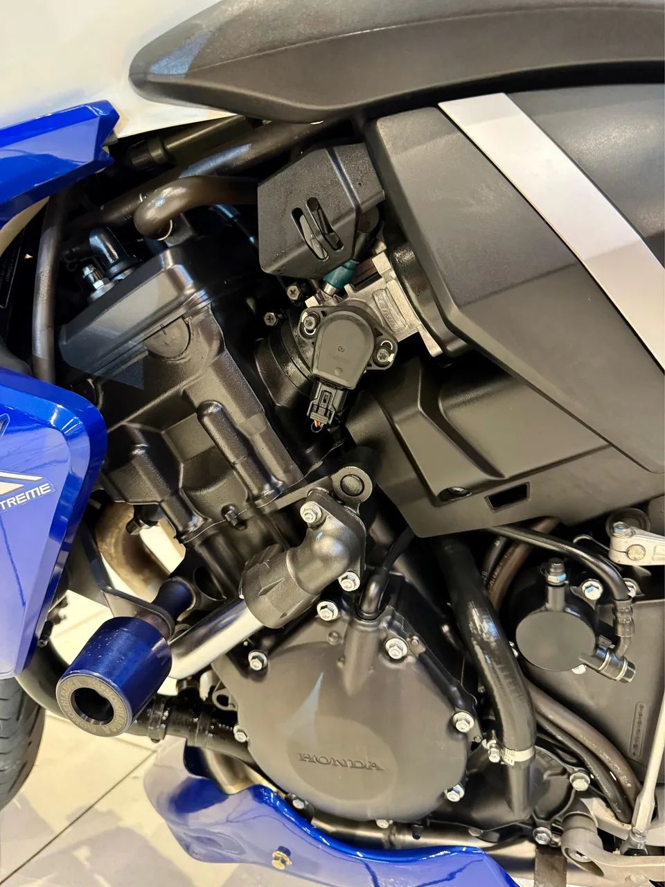 CB1000r - Foto 4