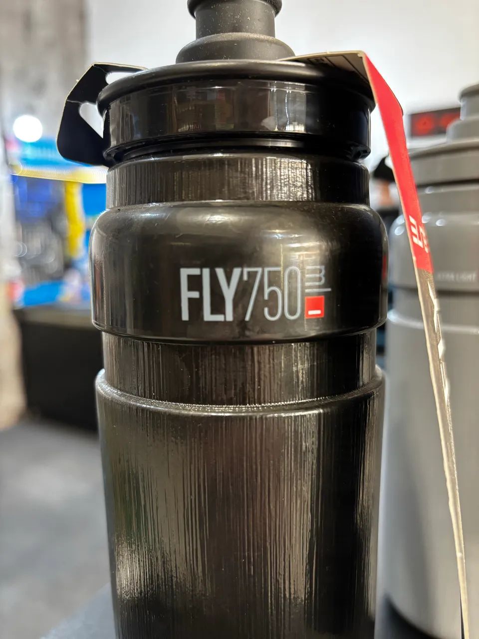 Garrafa Shimano elite fly 750ml light  - Foto 3