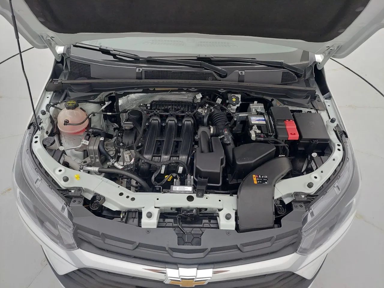 Chevrolet Onix Hatch 1.0 12V Flex Mec. 4P, foto 10 de 18