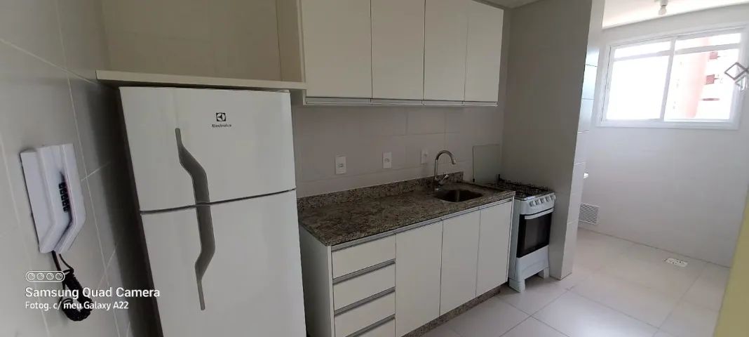 ALUGO APARTAMENTO NA TRINDADE - 2 DORMITÓRIOS COM SUITE + GARAGEM + HOBBOX - Foto 3
