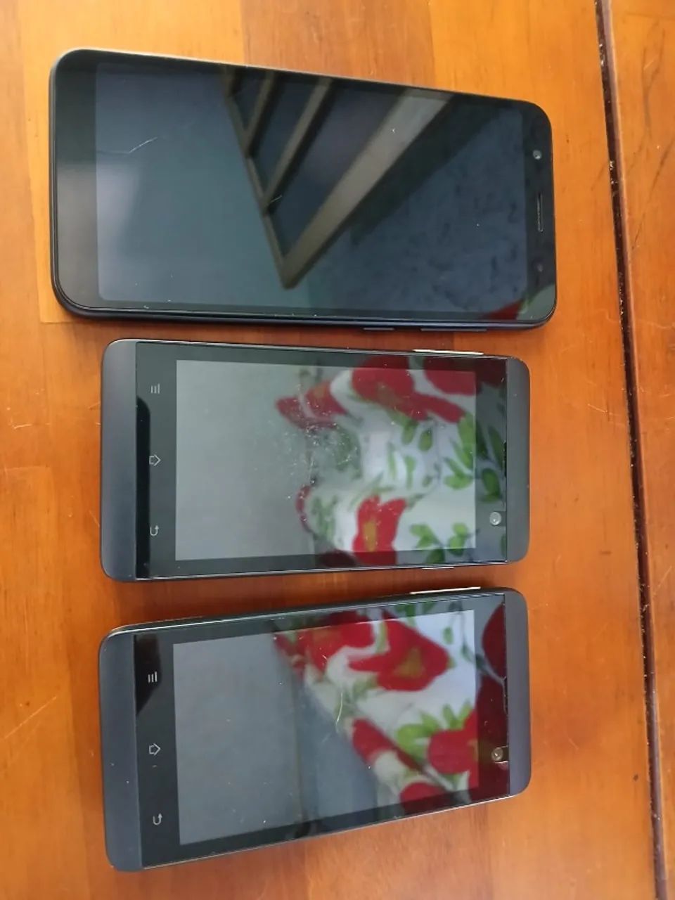3 celulares com defeito - Foto 4