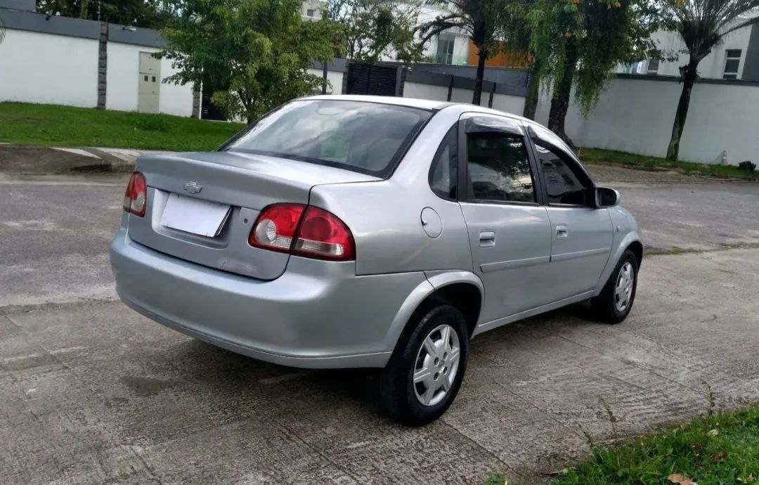 Chevrolet Classic Life/ls 1.0 VHC Flexp. 4P 2012 - Foto 4