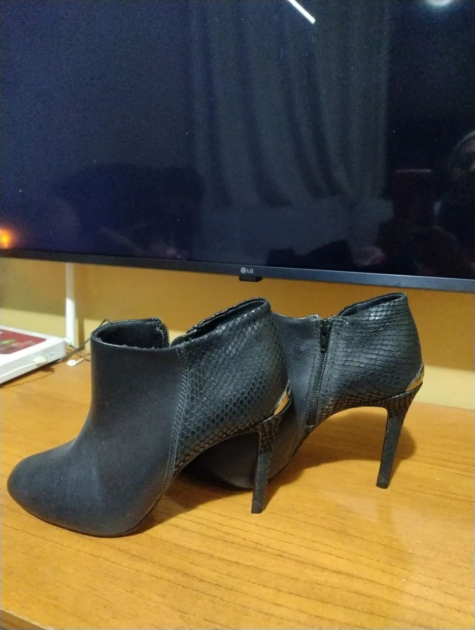 Bota social preta 
