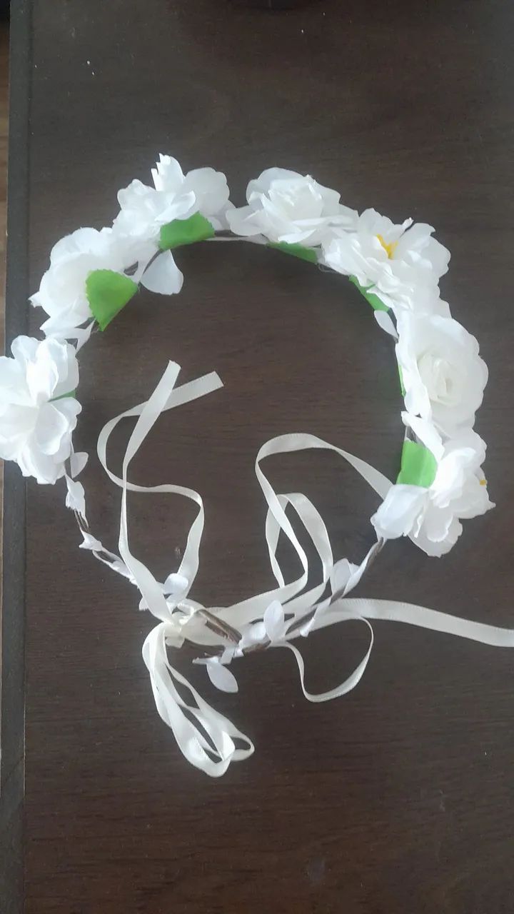Tiara arqinhos 
