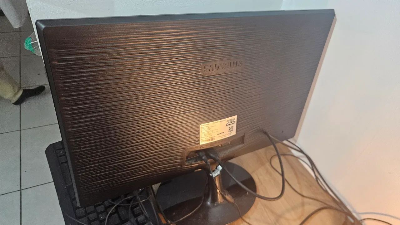 Monitor Samsung 24 polegadas  - Foto 2