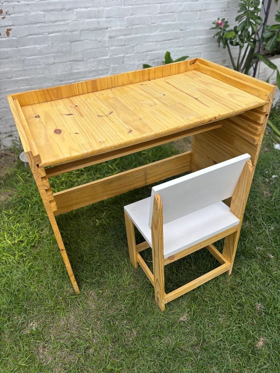 Mesa infantil que muda de altura  - Foto 3