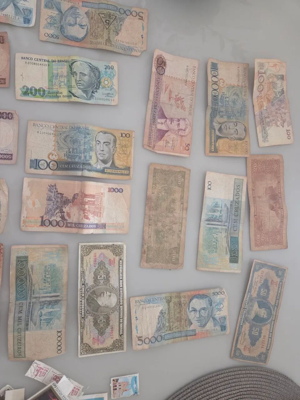 Notas e selos antigos (coleção) - Foto 4