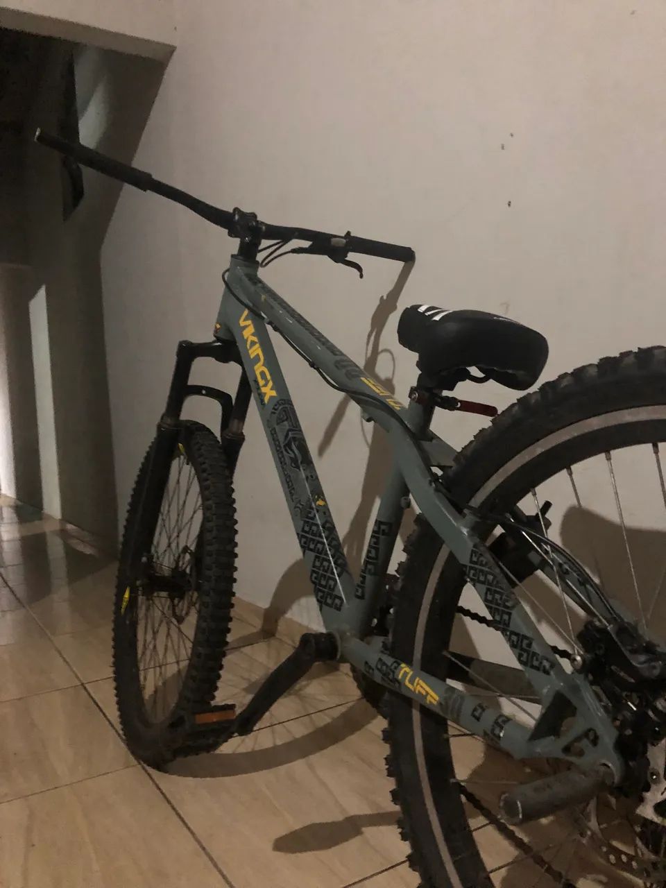 bicicleta aro 26 VIKING TUF 30  - Foto 4