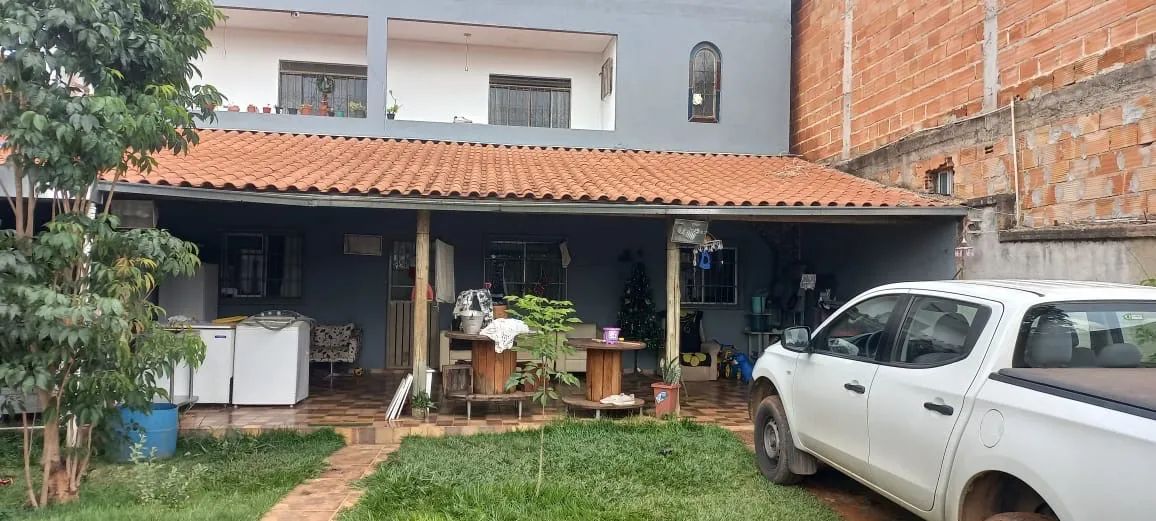 Foto - Esmeraldas - Jardim das Oliveiras (Melo Viana)