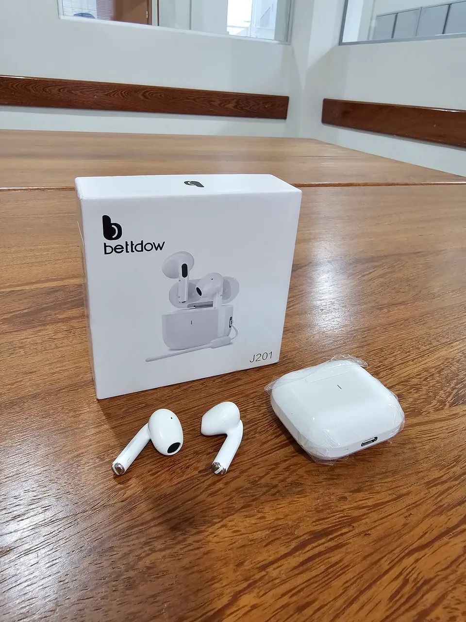 Fones de ouvido sem fio Bettdow J201 
