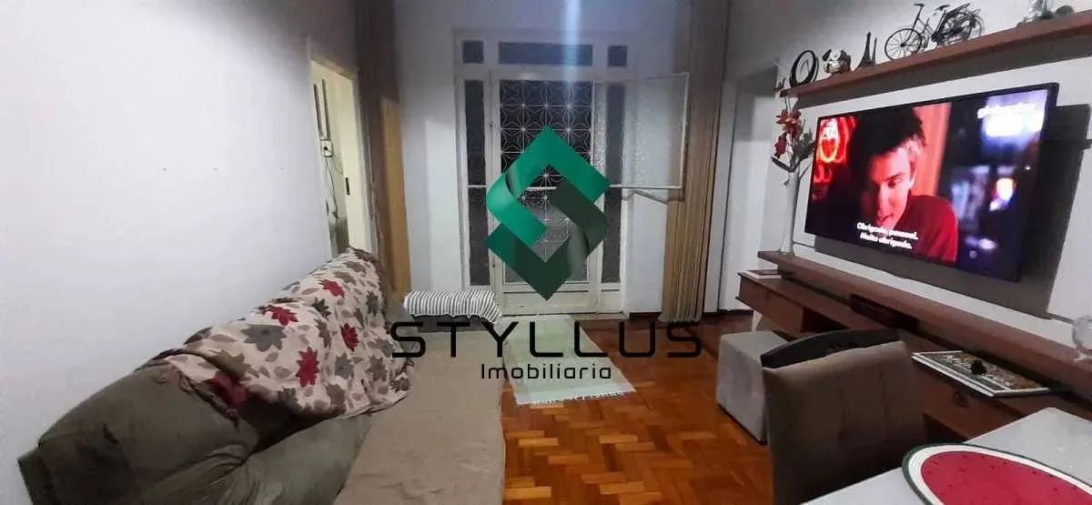 Apartamento em Rua Pernambuco - 60m² (Ref: C22101)
