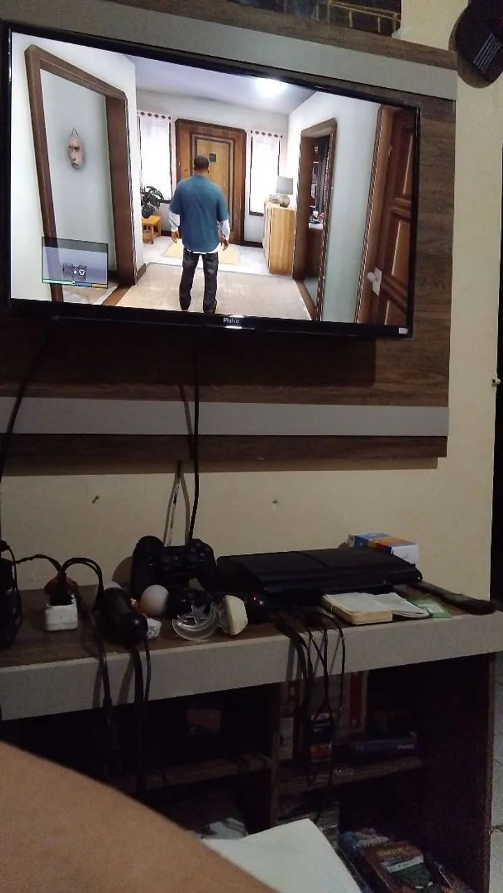 Tv led 32 polegadas impecável 