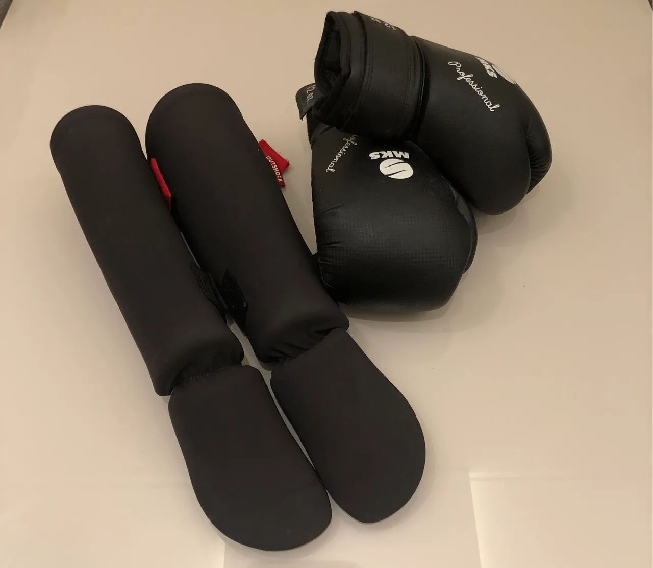 Luva e caneleira Muay Thai 