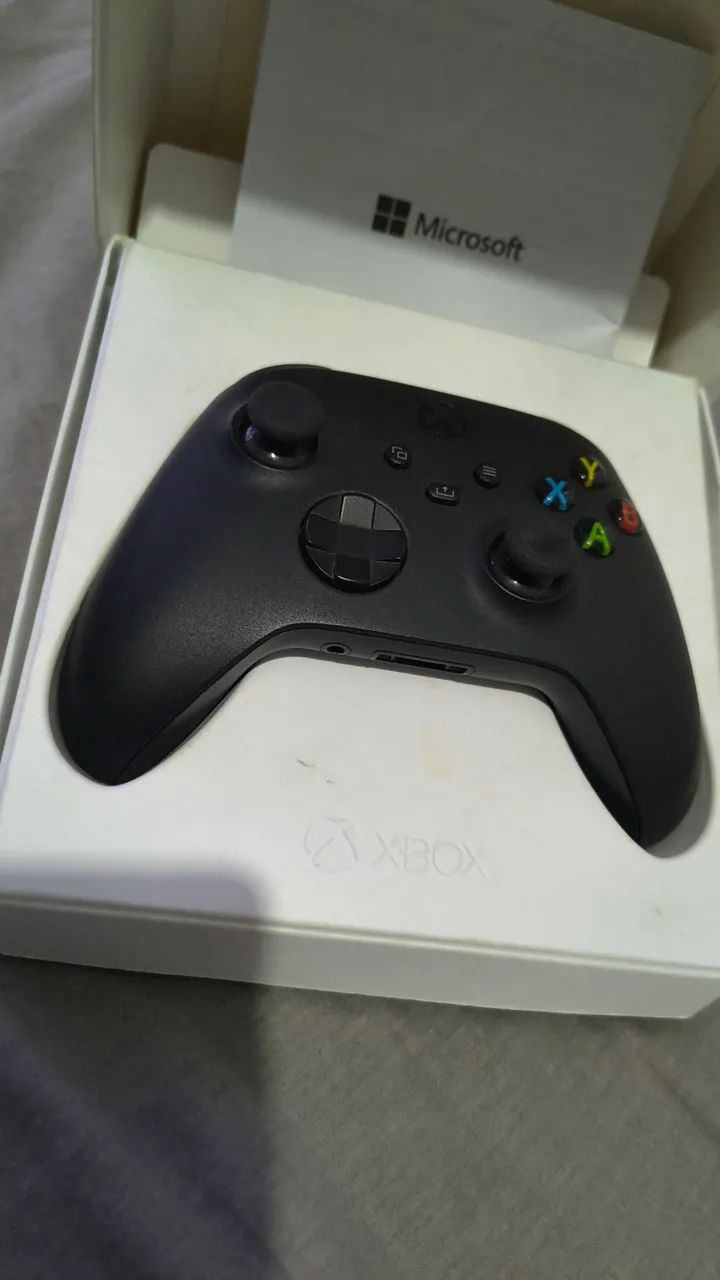 Controle Xbox serie S  +  cabo USB  - Foto 3