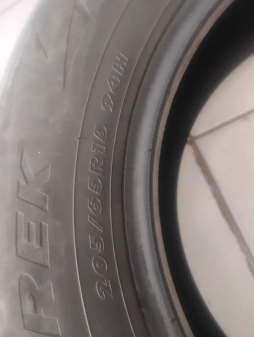Pneu
