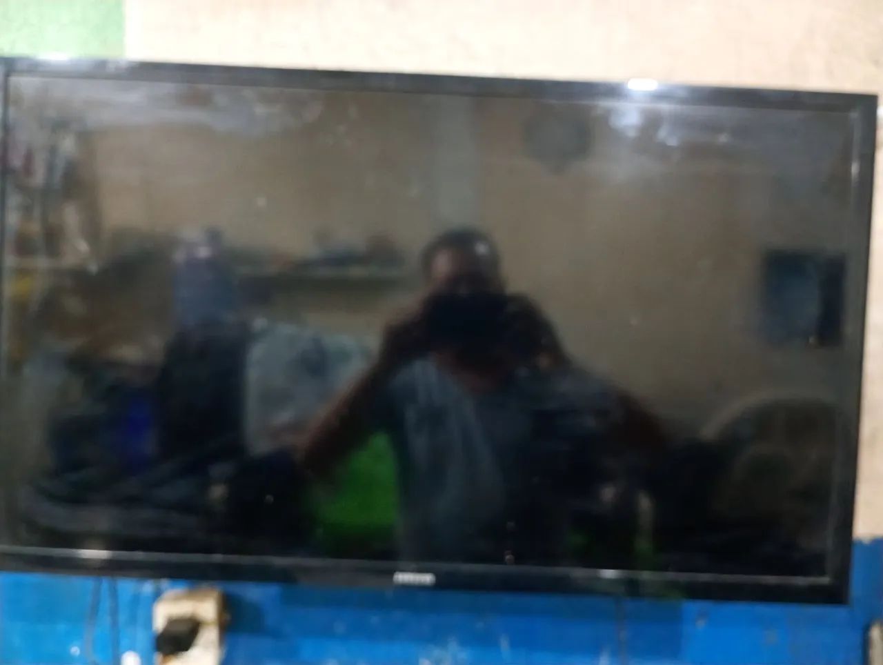 Televisão Samsung com defeito 