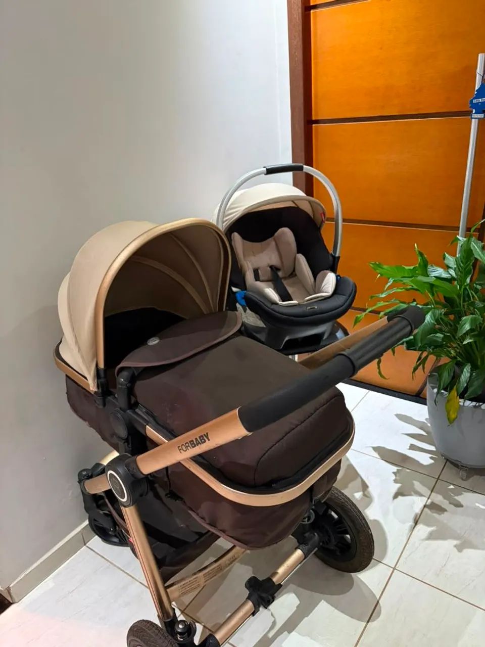 Carrinho de bebê Moisés com bebê conforto  - Foto 5