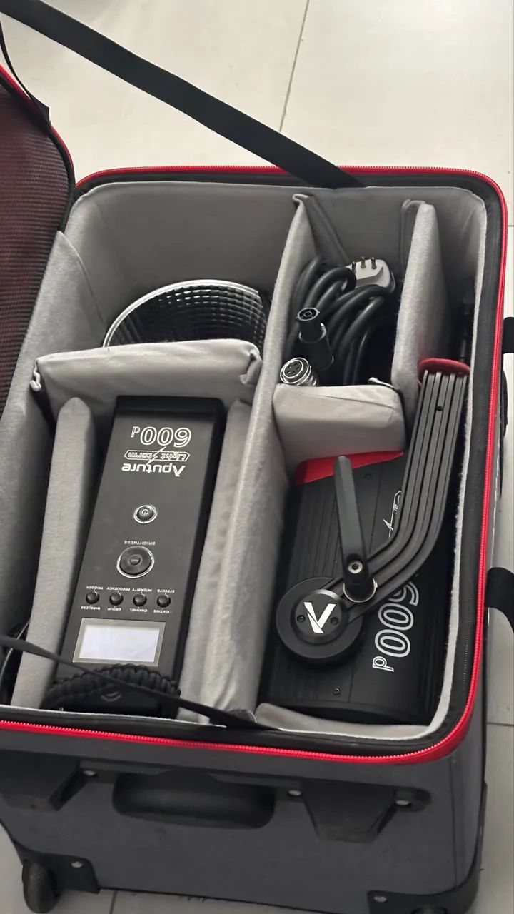 Aputure 600D