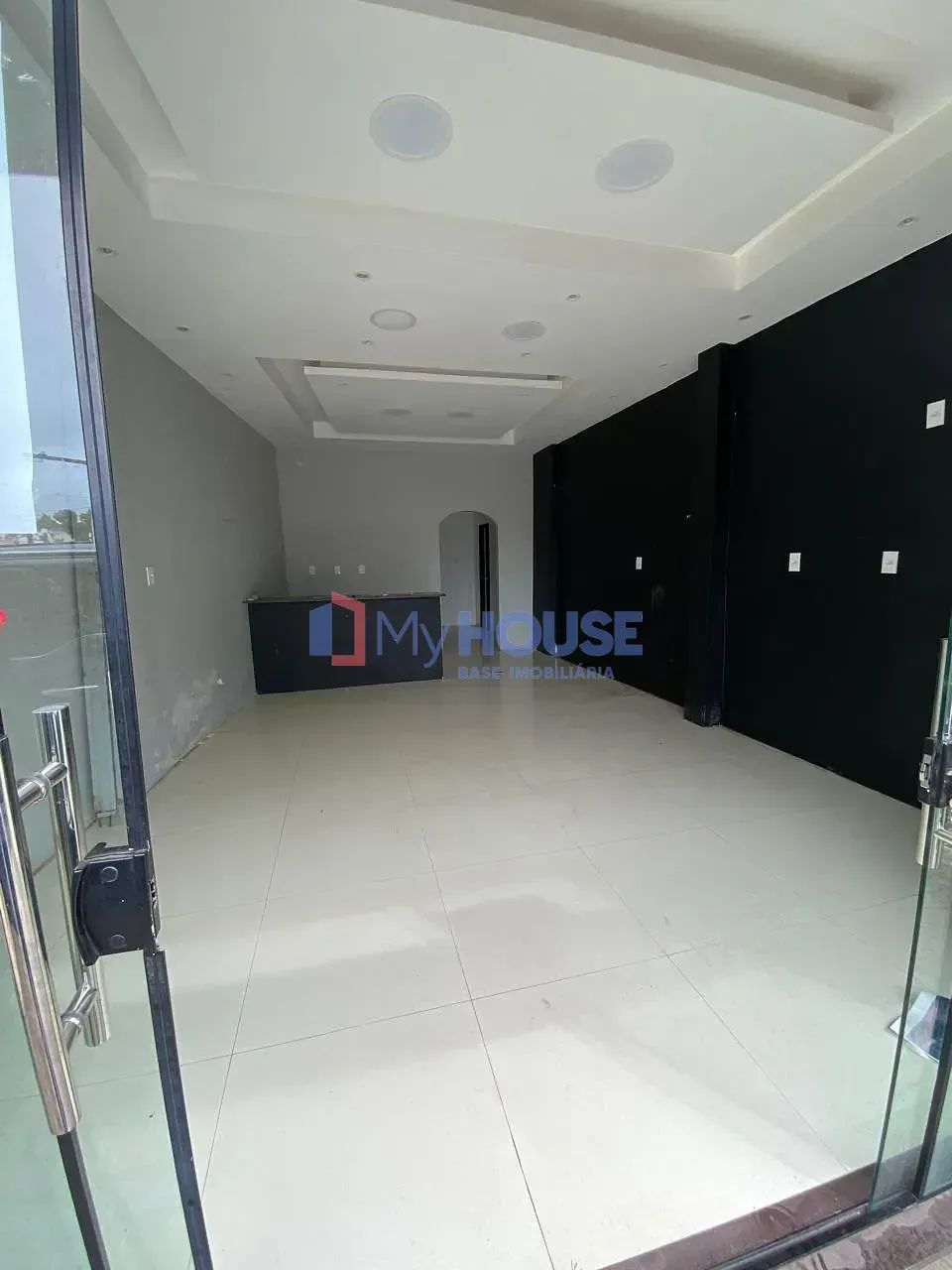 Ponto Comercial de 45 m² no Pontal, Próximo à Praça  Ilhéus - Foto 3