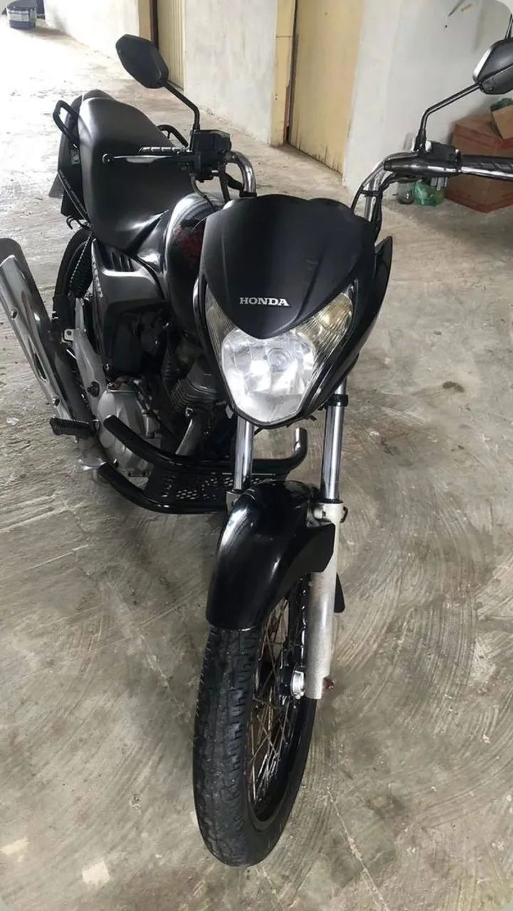 Moto Honda Titan 150