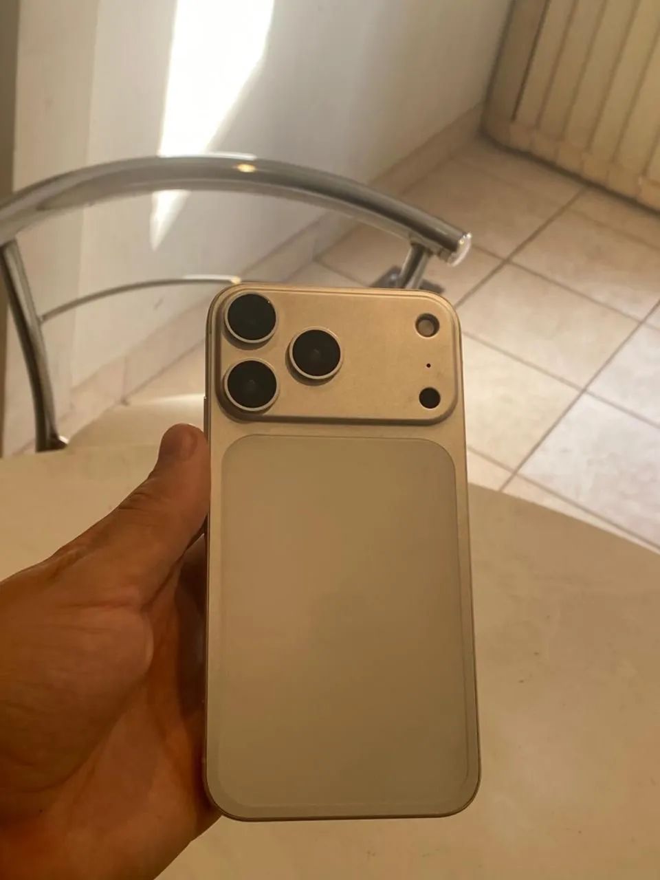 iPhone 11 64GB na carcaça do iPhone 17 pro Max  - Foto 2
