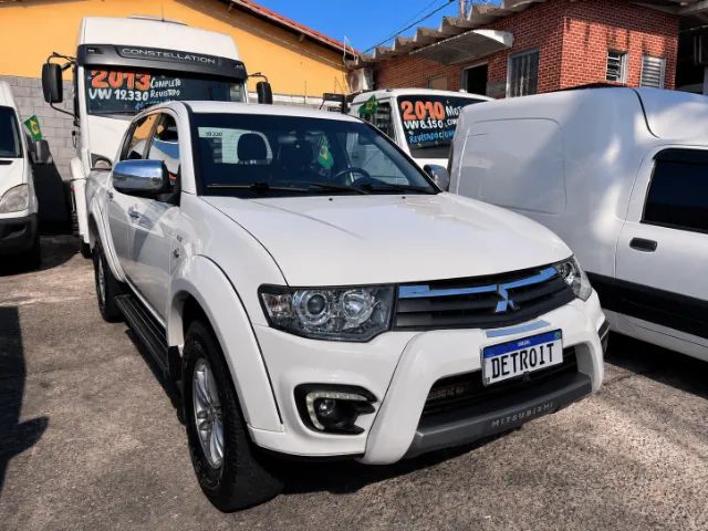 Mitsubishi L200 2016