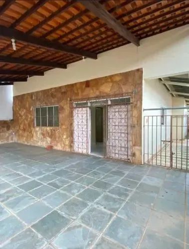 Casa padrão - curió utinga 