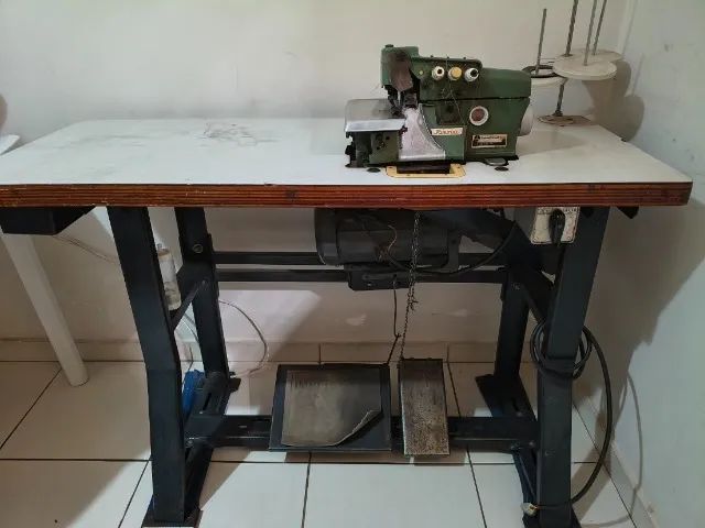 Máquina de Costura - Foto 2