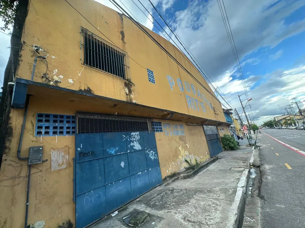 VENDO MOTEL/POUSADA EM FUNCIONAMENTO NO GUAMÁ