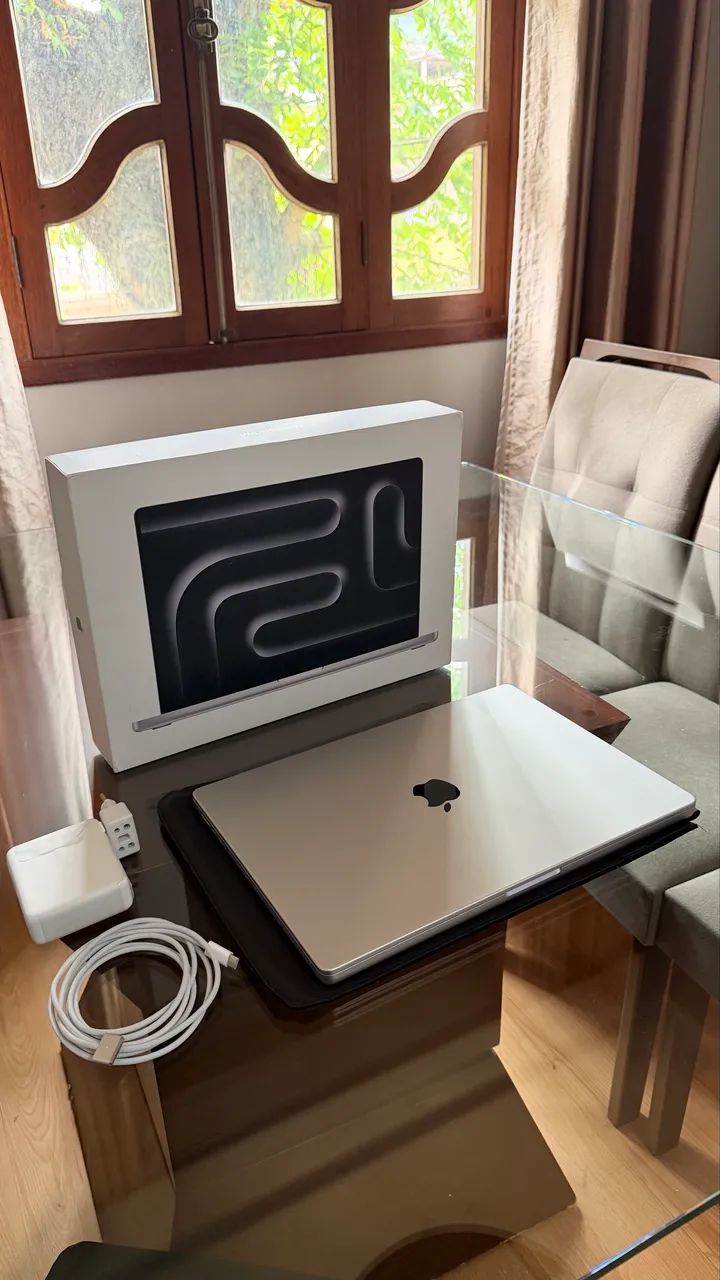 Apple MacBook Pro M5 Pro 16.2? 24GB 1TB - Prata