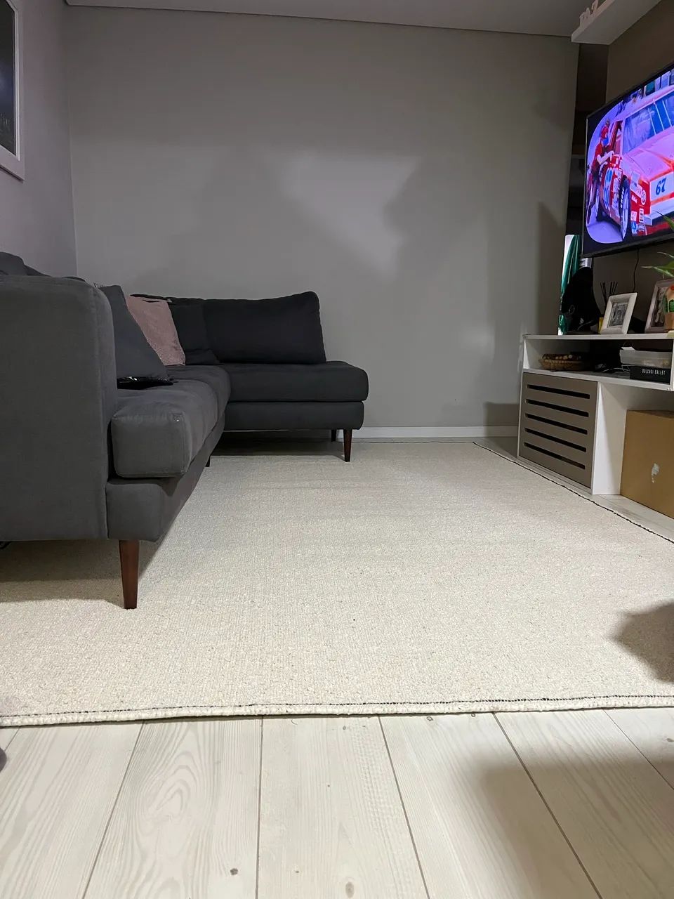 Sofá com chaise