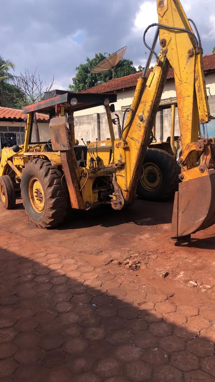 Retroescavadeira MF 86 - Foto 2