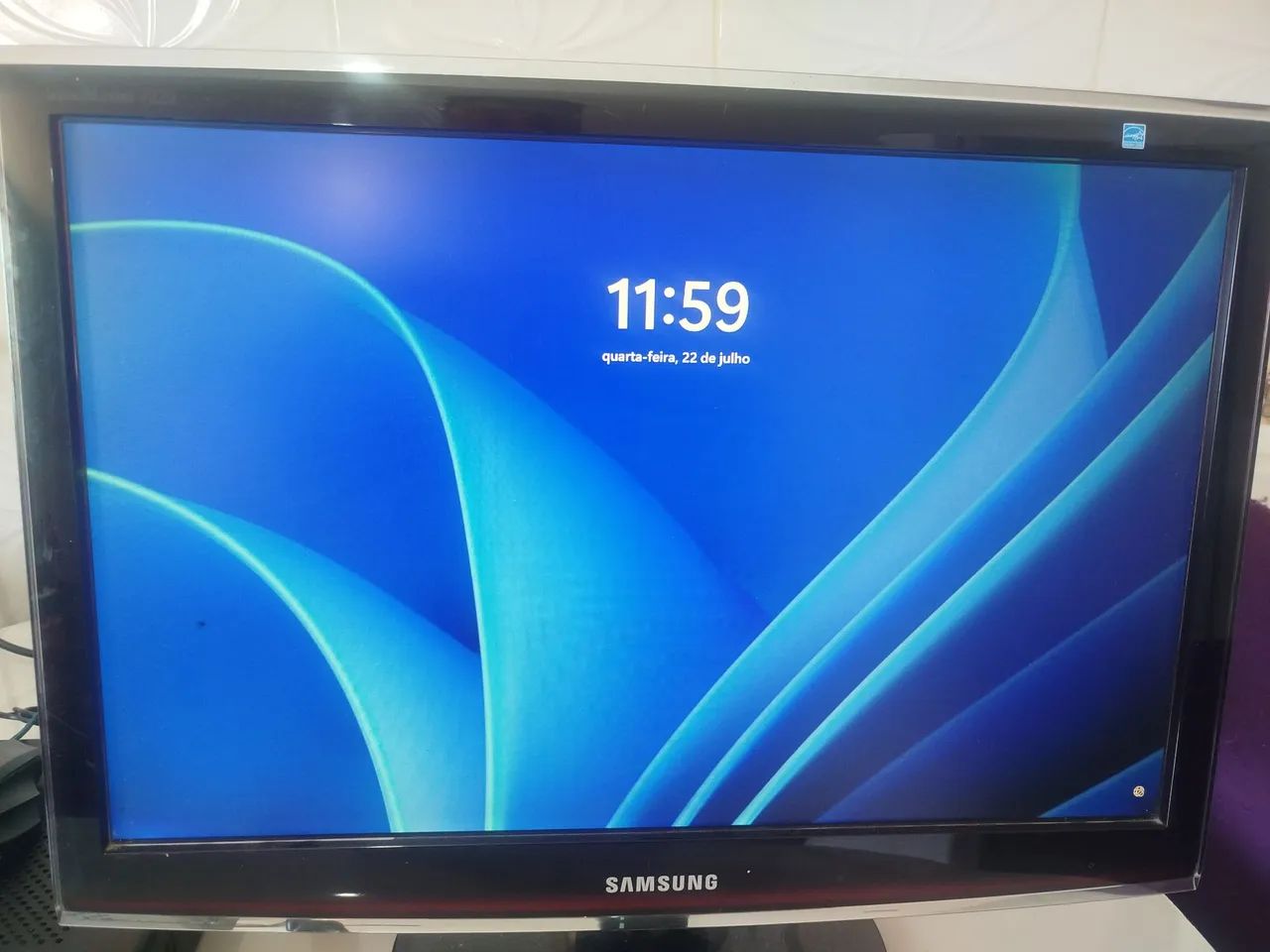 Monitor Samsung 22 polegadas troco controle Xbox 360 - Foto 2