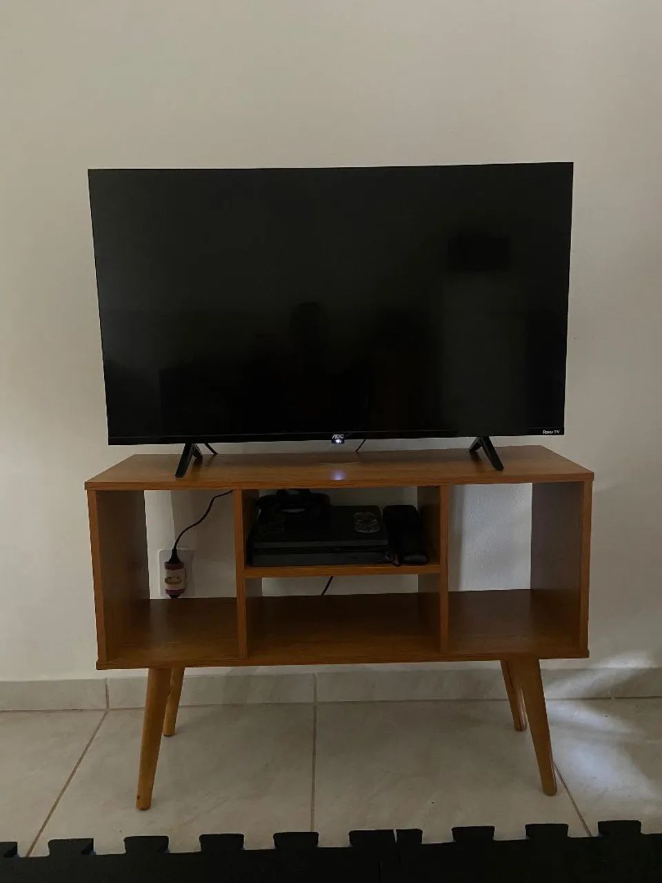 Smart TV 43" FULL HD AOC Roku TV 43S5045/78G HDMI 1 USB Wifi