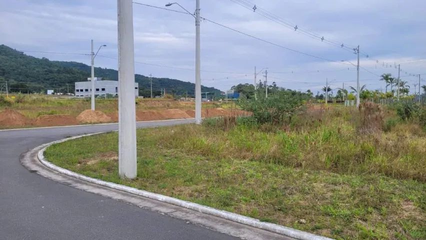 Lote comercial/residencial, 450 m² próximo à Canasvieiras e Ingleses no Real Parque - Foto 2
