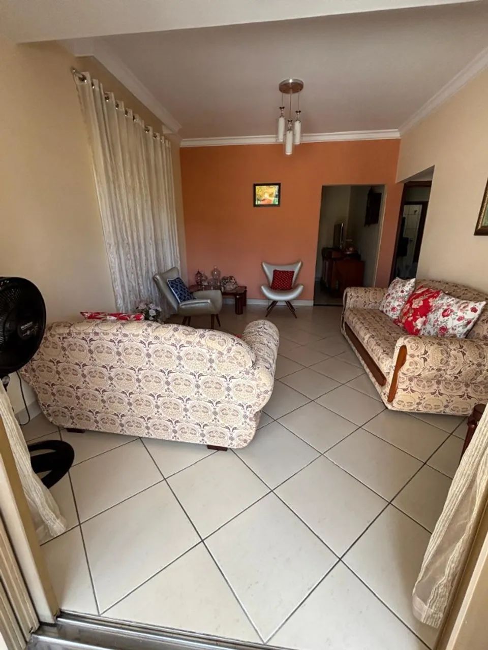 CASA 04 QUARTOS, SETOR DOS FUNCIONARIOS - Foto 5