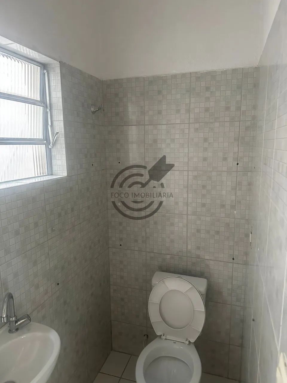 Sala comercial térreas na Avenida Itavuvu ideal para lojas ou escritórios. - Foto 5