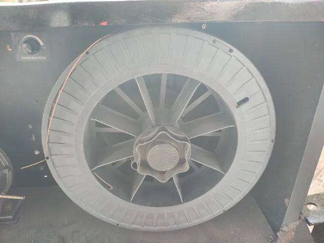 Máquina solda MiG 