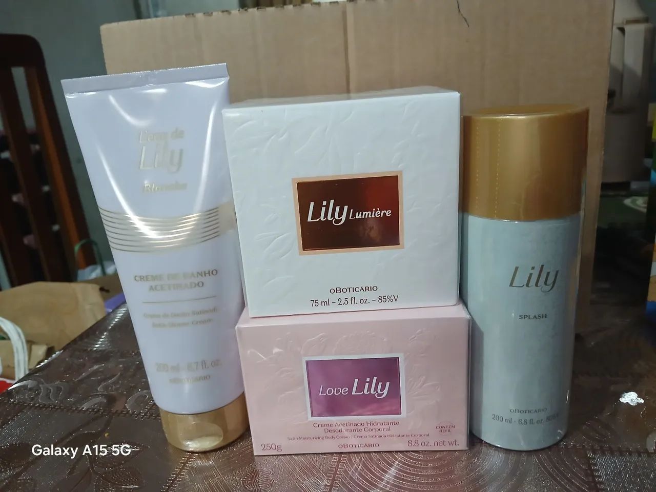 Kit lily