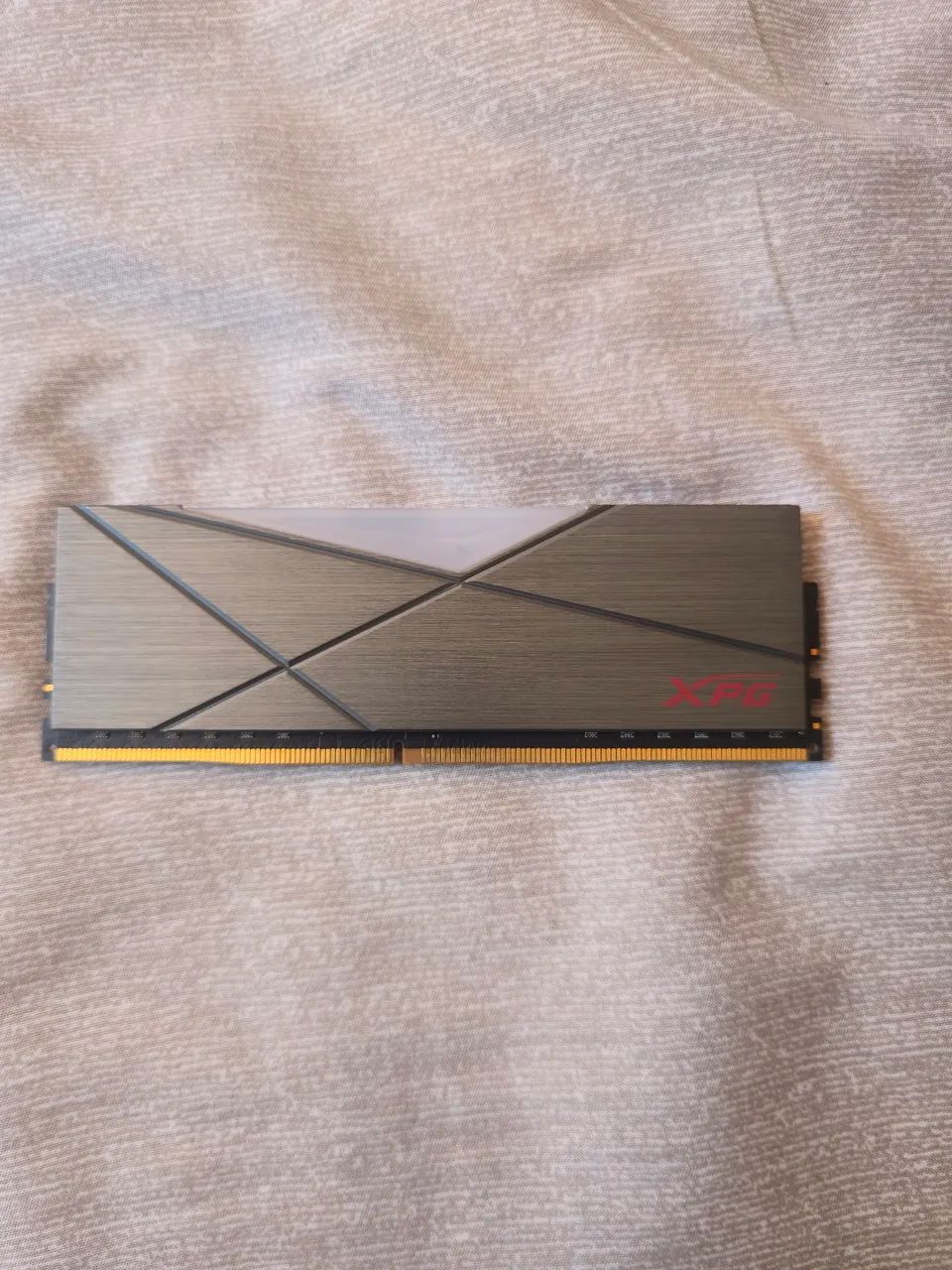 Memoria RAM XPG ddr4 8bg RGB  - Foto 2